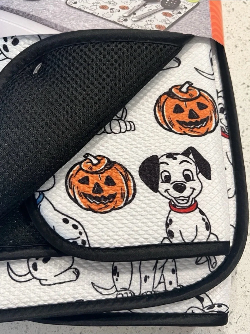 Disney NEW  🐾 101 Dalmatians Halloween Dish Drying Mat Set with Pumpkins New